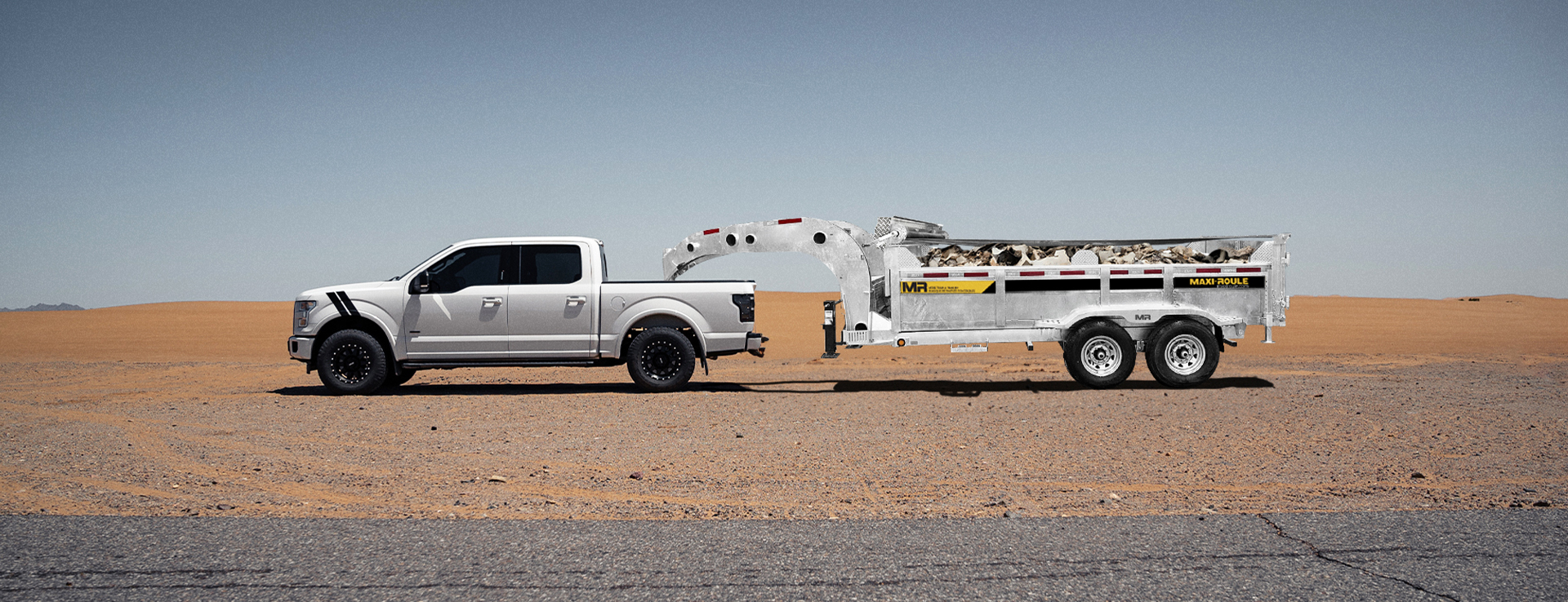 Remorques à benne basculante avec col en cygne